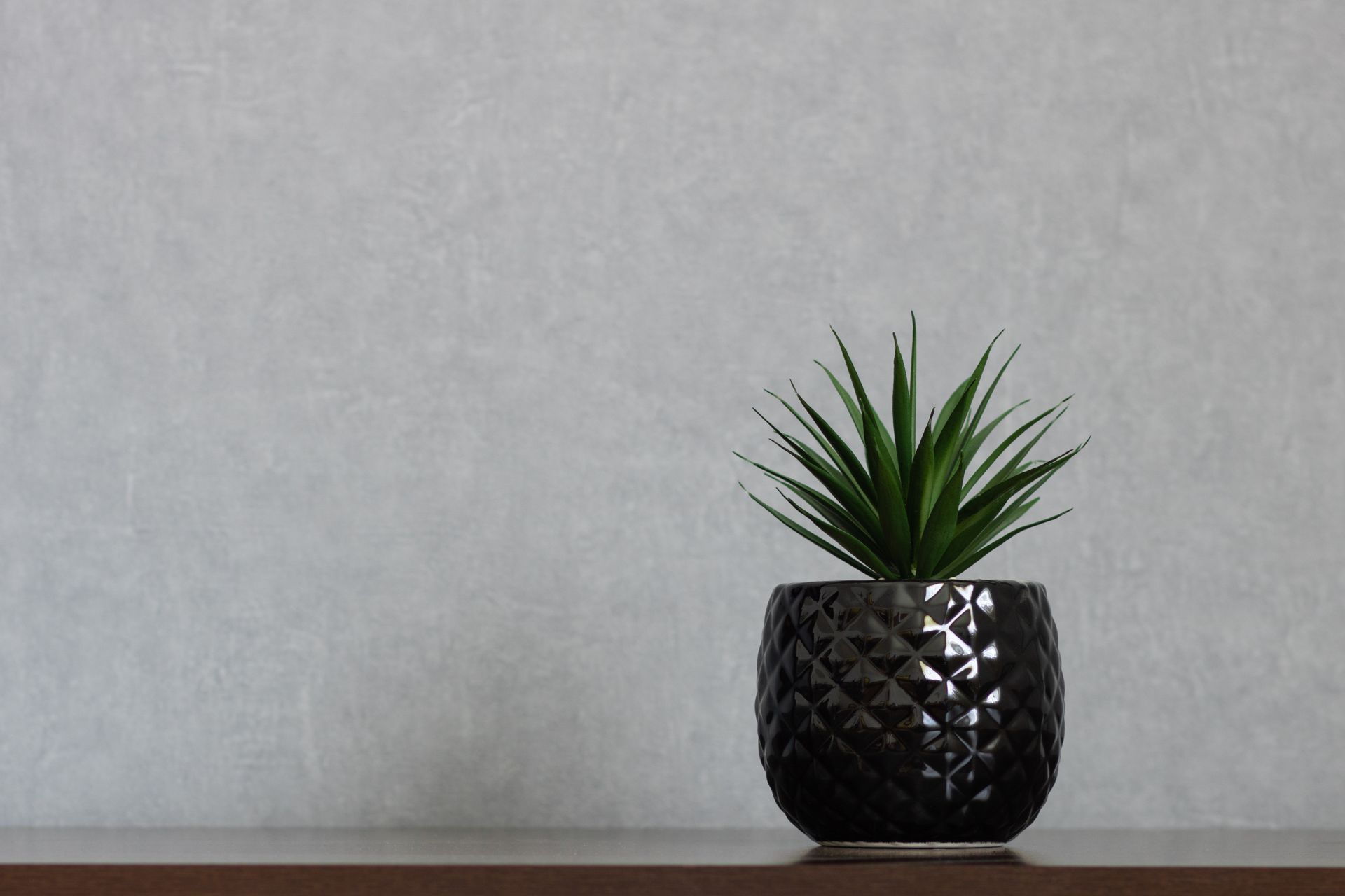 Round Pots